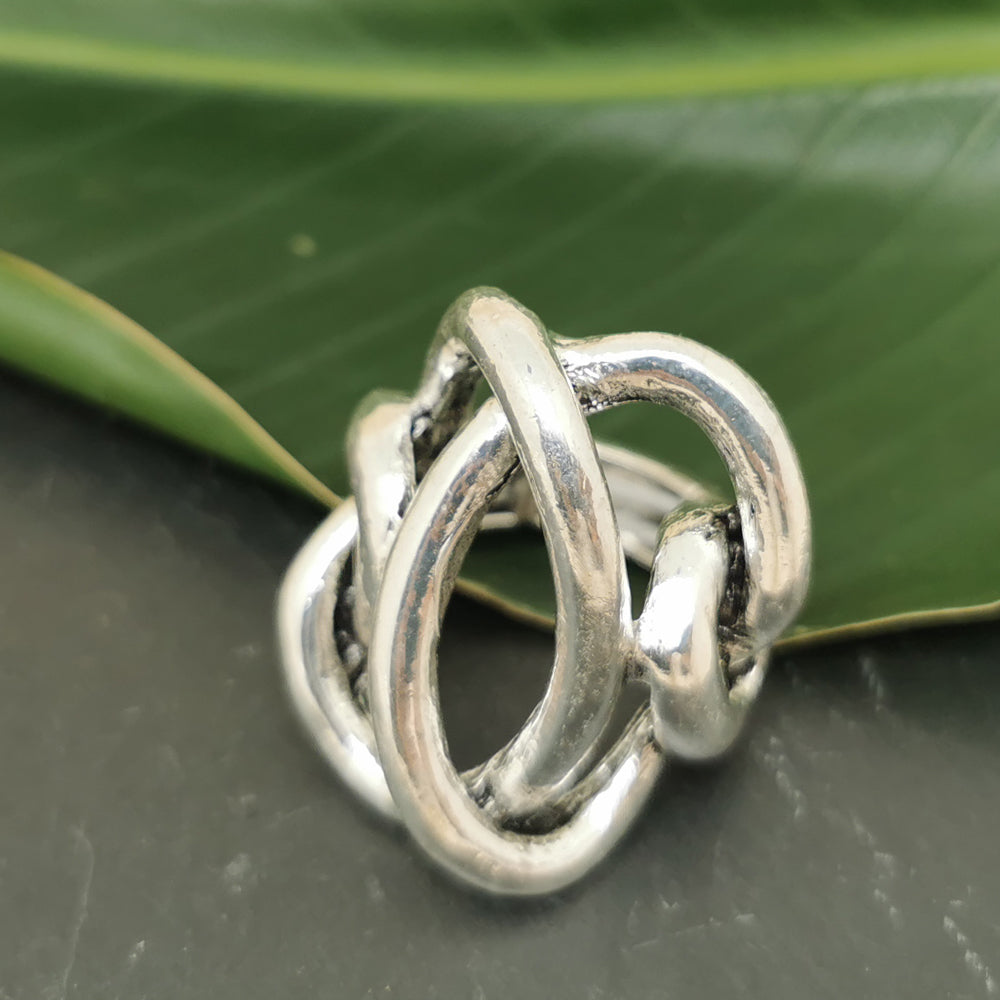 Liner Silver Ring