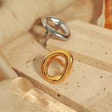Chunky Hollow Out Ring - Silver size 7