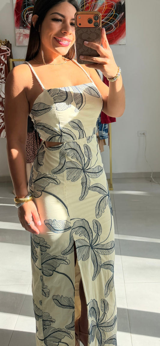Embroidery Midi Dress Detail w/Navy